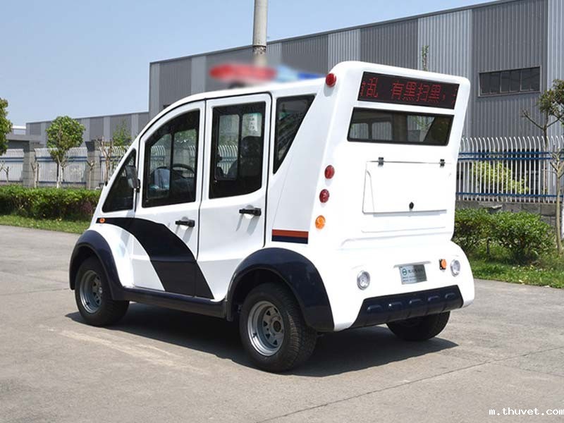 尾灯-电动巡逻车